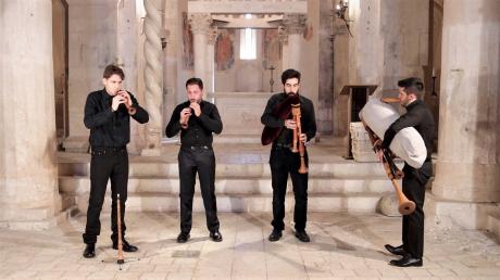I suoni della Devozione. Rassegna internazionale nelle chiese di Brindisi XIX edizione:Quartetto Petra. Zampogne d’Abruzzo