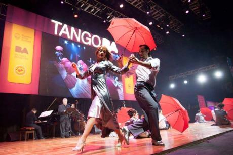 Spettacolo di tango “Revelación...A la sombra de un tango, abrazame por siempre”