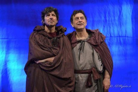 Michele La Ginestra e Massimo Wertmüller in "Come Cristo Comanda"