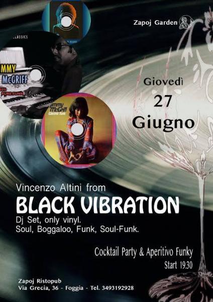 Vincenzo Altini from Black Vibrations in vinyl dj set