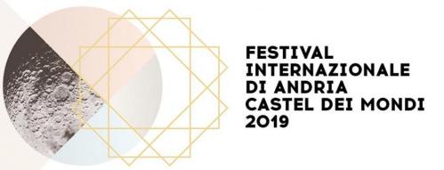"I Sacchi di Sabbia" per il Festival Castel dei Mondi