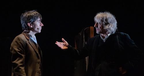 Luigi Lo Cascio e Sergio Rubini in "Dracula" di Bram Stoker