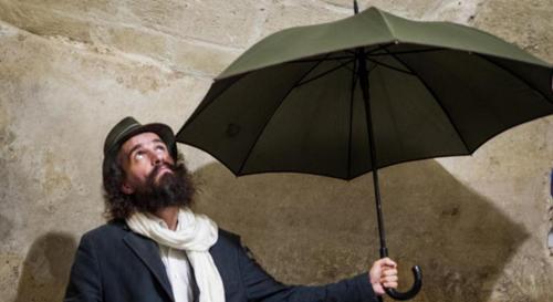 "Le bureau des objets perdus" di e con Luca Morelli in scena a Matera