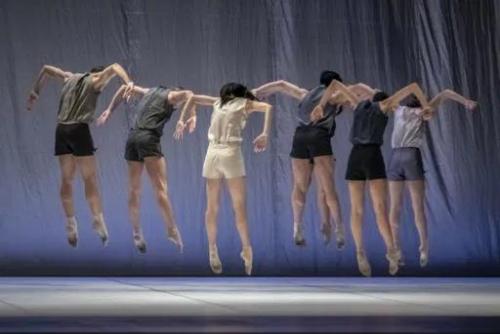 MM Contemporary Dance Company in VIVALDI WORKS a Bisceglie