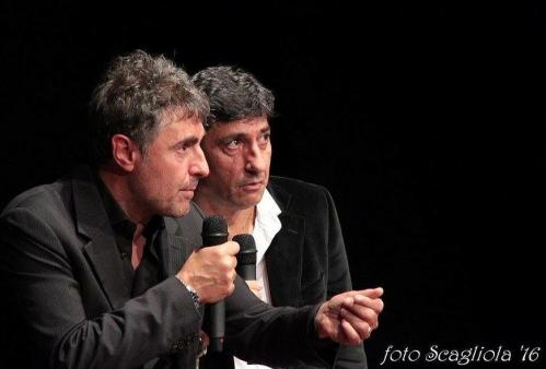 Antonio Stornaiolo e Emilio Solfrizzi ne Il cotto e il crudo