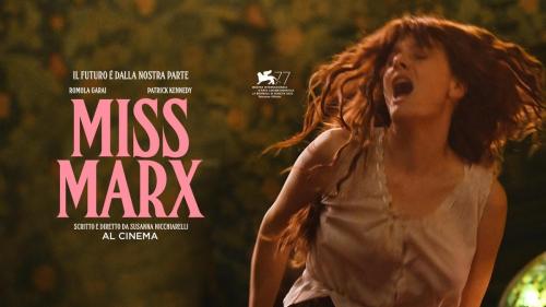 La regista Susanna Nicchiarelli in sala a Bari per "Miss Marx"