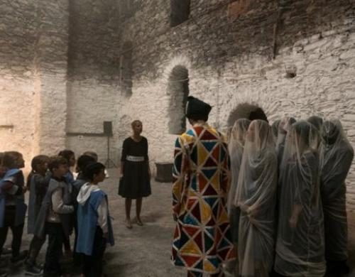 "La terra dei lombrichi" per il festival So Far So Close