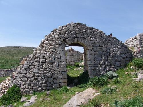 Puglia Archeo Trekking - Le Pietre Tagliate