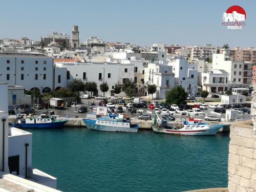 Μόνη Πόλις – Monopoli la città greca