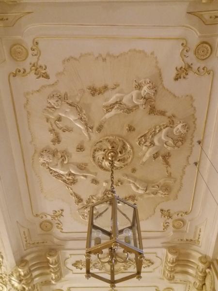 Bari e i suoi Teatri con APERTURA SPECIALE DEL TEATRO PETRUZZELLI