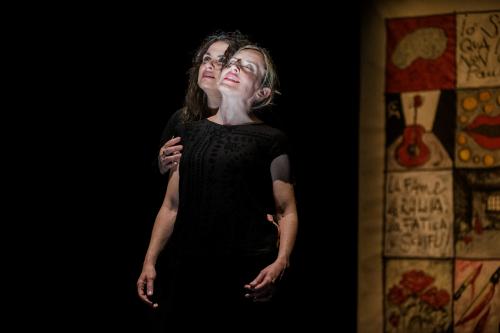 Rosa, rose. lo spettacolo-concerto di Koreja dedicato a Rosa Balistreri