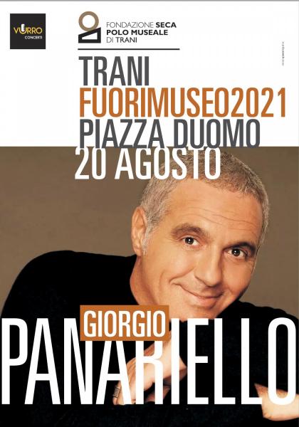 Giorgio Panariello in piazza a Trani