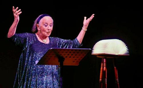 Isa Danieli in "Raccontami"