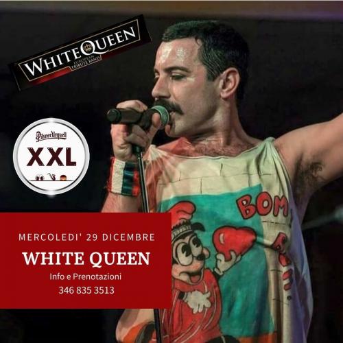 White QUEEN Live Show XXL