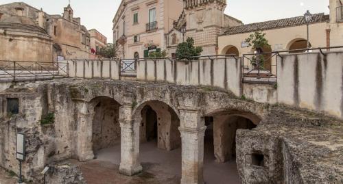 Racconto dell'antica civiltà Rupestre di Matera