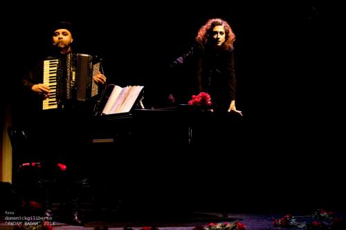 Le melodie, il fascino e la voce dell’immortale Edith Piaf invadono il Teatro Lo Spazio