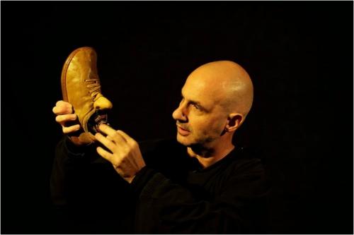 MANIGOLD!  Storie brevi e comiche senza parole  per stupire ed emozionare