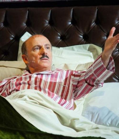 La Rottamazione di un Italiano Perbene Carlo Buccirosso