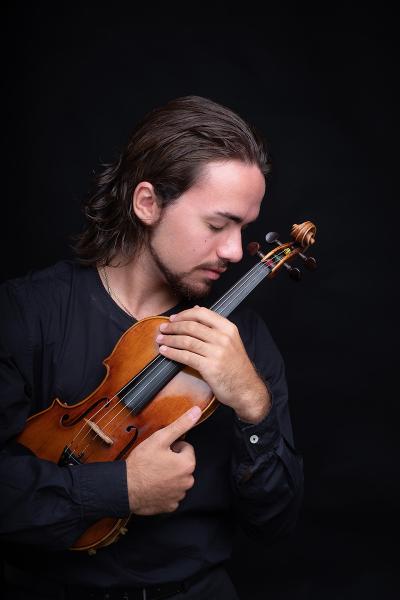 Giuseppe Gibboni, violino, e l'Orchestra Filarmonica Pugliese