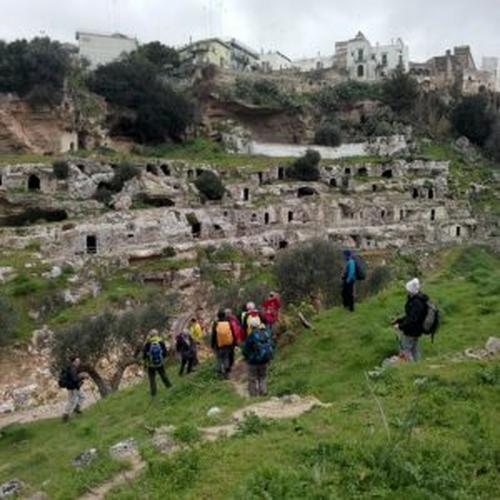 Nella Terra delle Gravine, tra Laterza e Ginosa