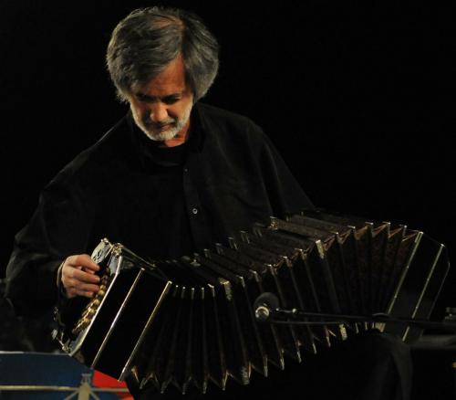 “Ayer Y Nuestro Tango De Hoy” Hector Ulises Passarella con l'Ensemble del Centro del Bandoneon di Roma  per la 38.ma Stagione Musicale dell'Associazione Curci