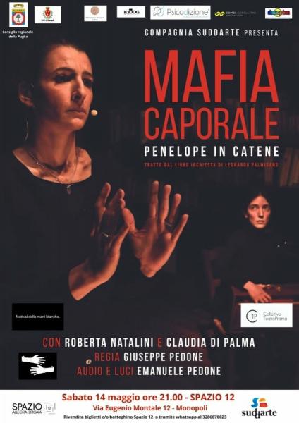 MAFIA CAPORALE PENELOPE IN CATENE in scena per "Festival delle mani bianche" a Monopoli