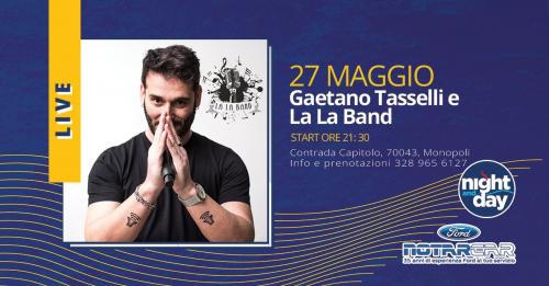 La La band live at Night and day Monopoli