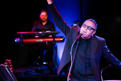 Max Maglione e la sua band per l'associazione Peter Pan