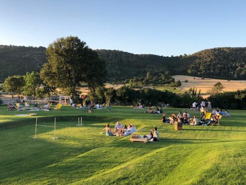 SUNSET PICNIC