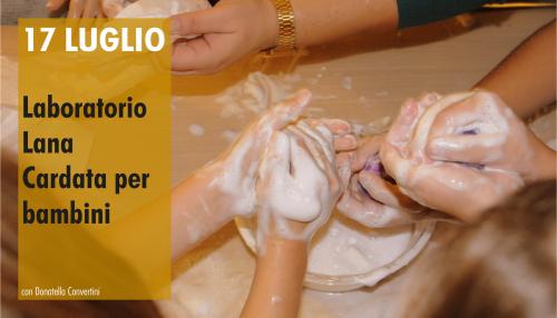 Laboratorio di lavorazione della lana cardata