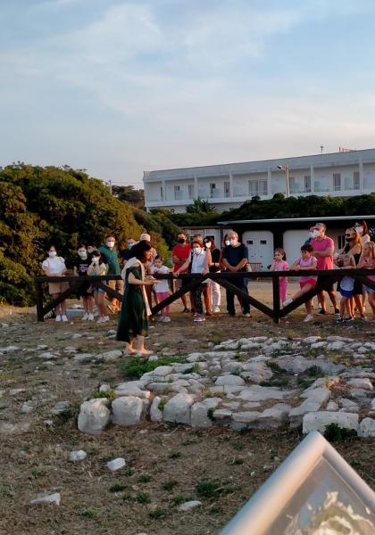 Un viaggio nel tempo nel Parco Archeologico di Roca Vecchia