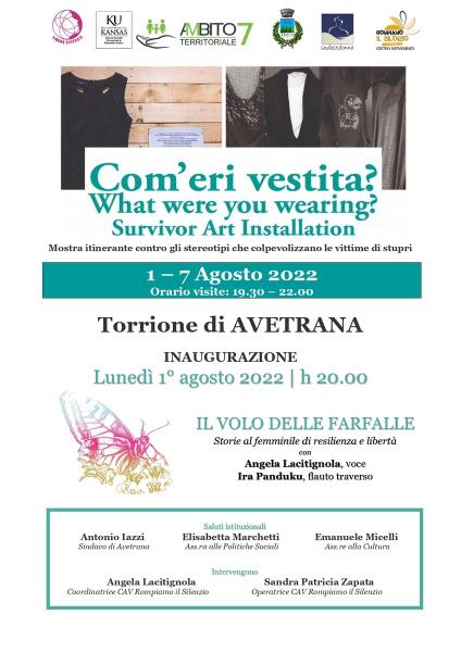 Com'eri vestita? Mostra installazione