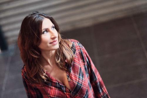 Patty Lomuscio  Presenta  Star Crossed Lovers