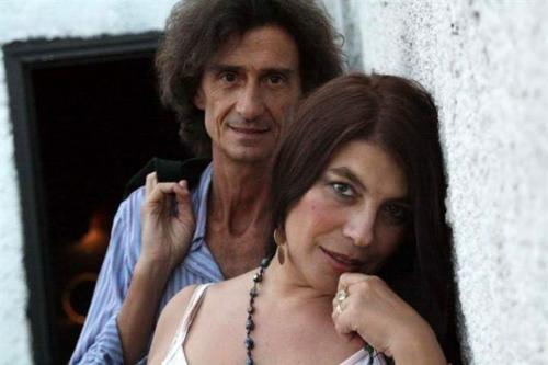 Bar qui si gode della compagnia Anonima GR