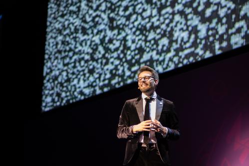 Raimondo Laino  in  L’ipnotista The Show