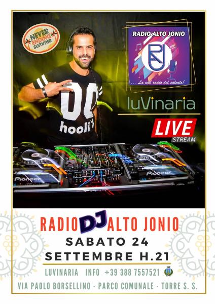Drink, musica e divertimento con Francesco Bianco DJ di RADIO ALTO JONIO, sabato 24 settembre a Torre Santa Susanna