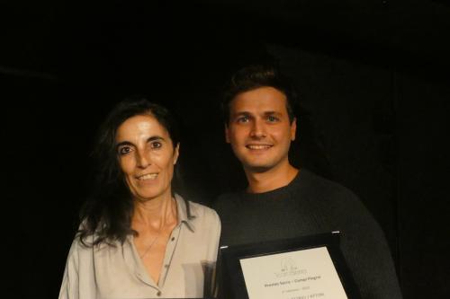 Vincono il “Premio Serra – Campi Flegrei” alla vocazione teatrale Maria Teresa Coraci e Venanzio Amoroso. Menzione speciale per Angela Dionisia Severino