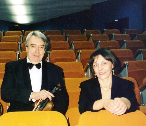 "LA SONATA DA BACH A GRIEG" DI SCENA IL DUO MINELLA - BRUNETTO   PROSEGUE CON SUCCESSO L'AUTUNNO MUSICALE  DELL’ASSOCIAZIONE CULTURA E MUSICA "G.CURCI" DI BARLETTA