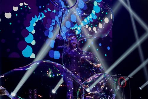 Marco Zoppi in Bubbles Revolution