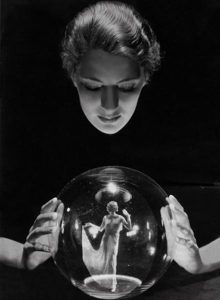Lee Miller - Man Ray. Fashion, Love, War