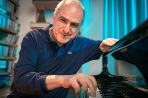 Il Pianista Enrico Pieranunzi a Bari