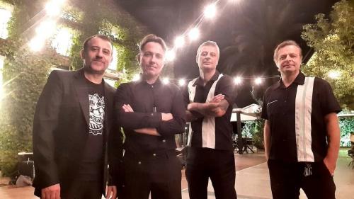 The Bradipos IV live at Scarlatti Caffè