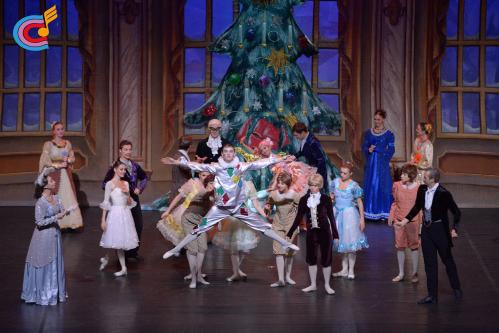 Russian Classical Ballet - "Lo Schiaccianoci"