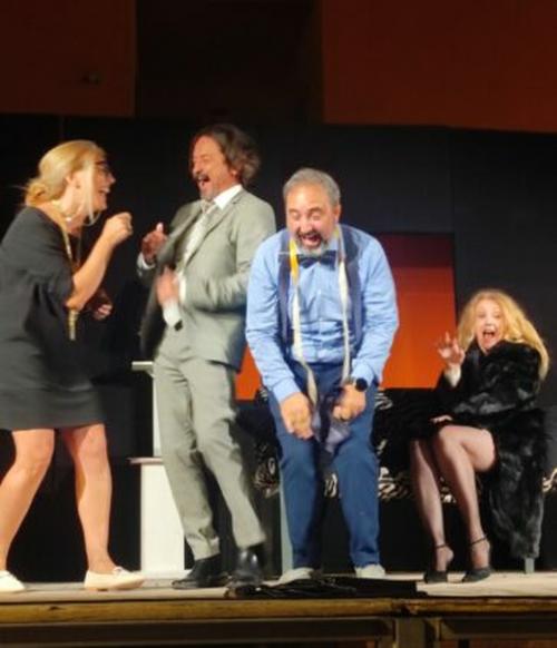 “Per un pelo” in scena ad Aradeo