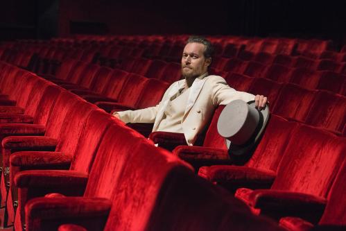 “Il Fu Mattia Pascal” con Giorgio Marchesi a Ostuni