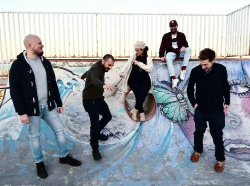 Louize & The Rickety Family in concerto a Maglie