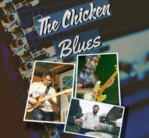 THE CHICKEN BLUES band in concerto