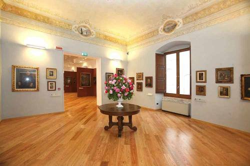 I Luoghi dell'Arte: La Galleria nazionale Devanna