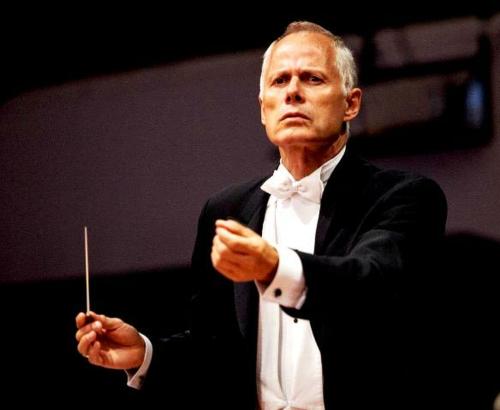 Il Sinfonismo Beethovenian presentato dall'Orchestra sinfonica