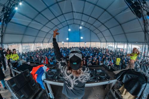 Steve Aoki allo  Snowland Music Festival